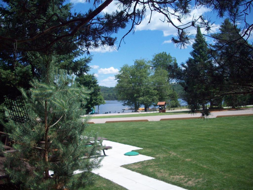 Lakewoods Cottage Oxtongue Lake Quarto foto